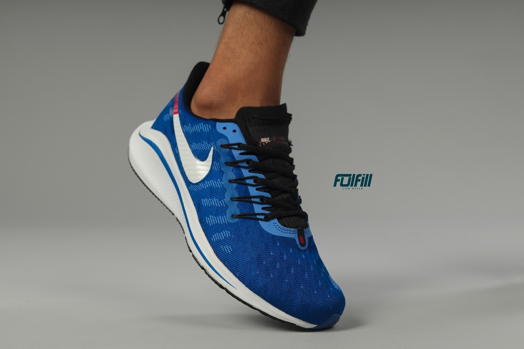 nike vomero 14 white blue